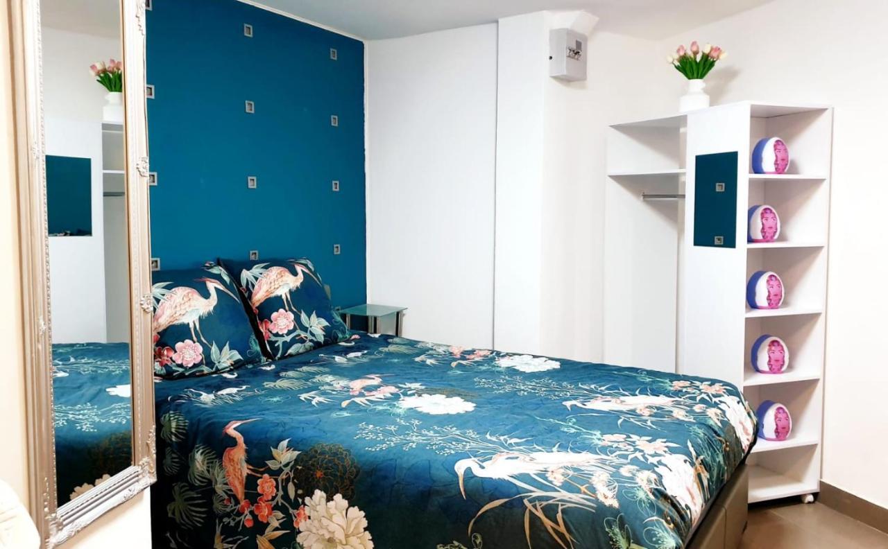 Jolie Appartement Avec 2 Chambres Partagees París Exterior foto